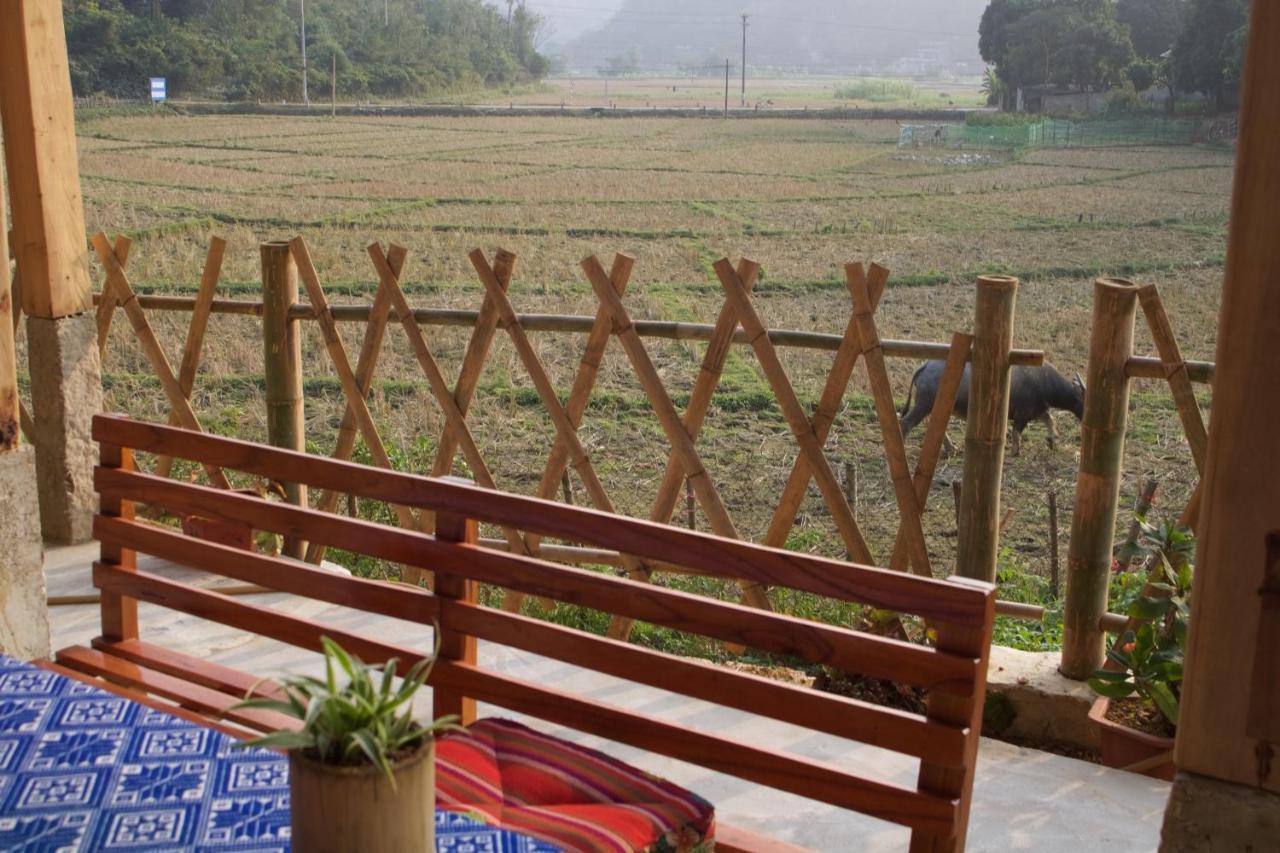 Meadow Mai Chau Homestay ภายนอก รูปภาพ